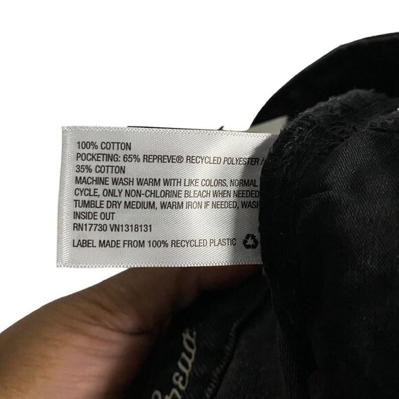 Universal Thread Women's High-Rise Straight Denim Jeans - Picture 8 of 8